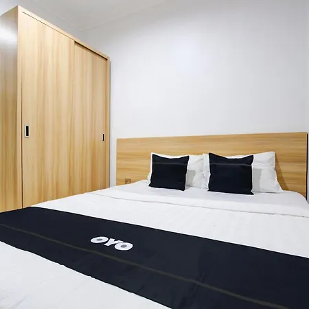 Capital O 93266 Palmier Hotel